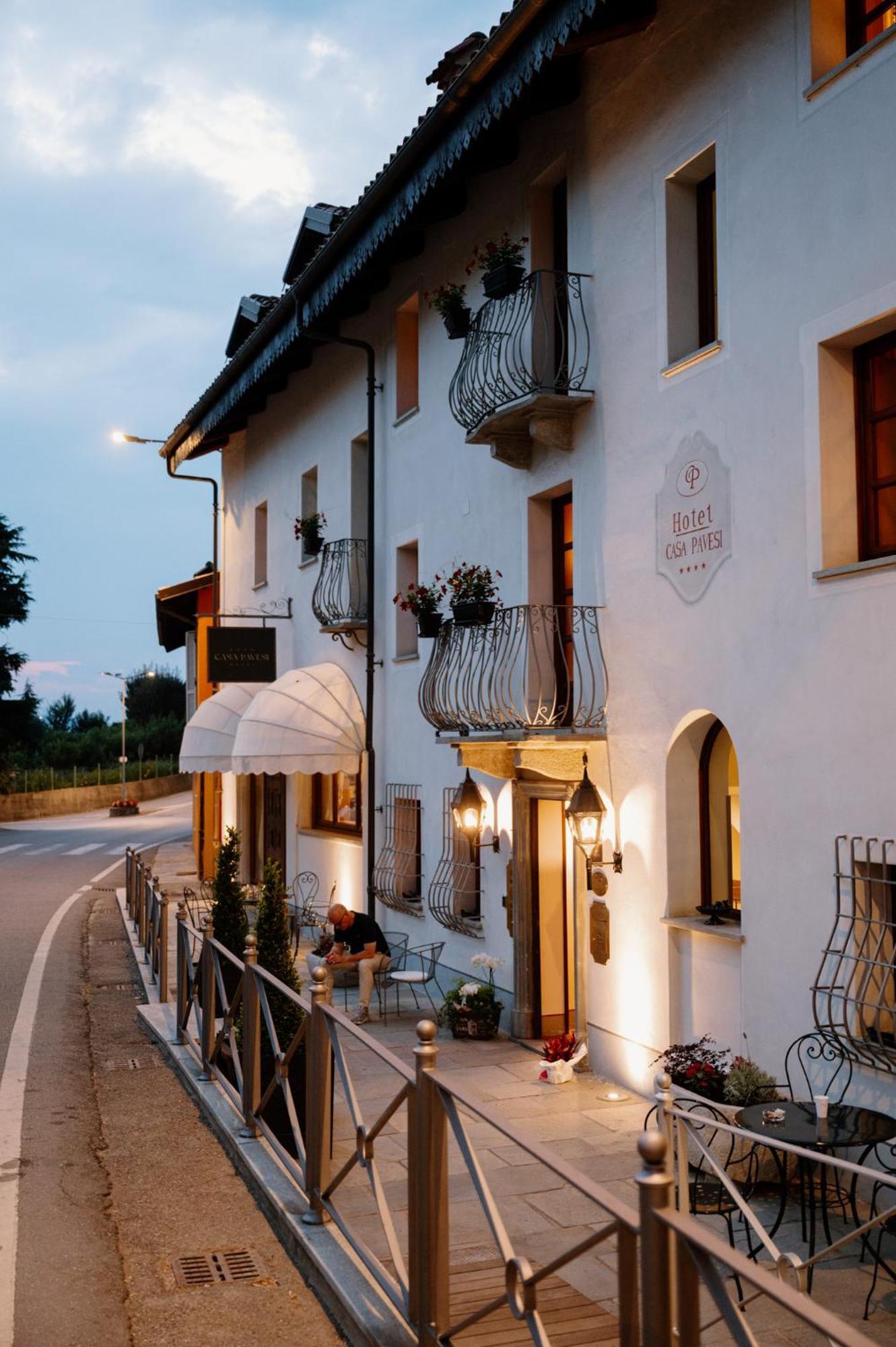 Hotel Casa Pavesi Grinzane Cavour Exterior foto